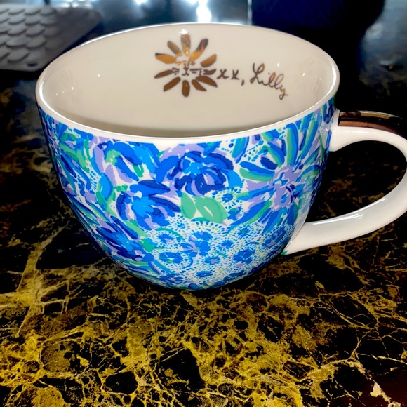 Lilly Pulitzer Other - NWT Lilly Pulitzer Set of 2 Ceramic Mugs